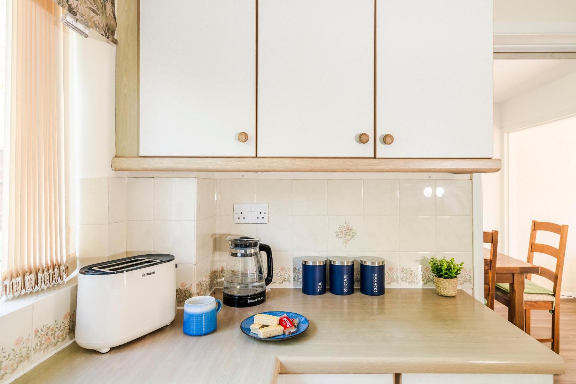 Leicester Oadby 4 Bed Home, 8 Guests, Park 5 Cars Kültér fotó