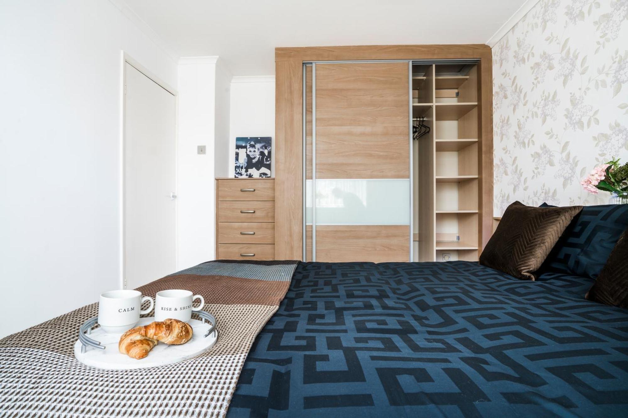 Leicester Oadby 4 Bed Home, 8 Guests, Park 5 Cars Kültér fotó
